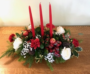 Traditional Christmas Centerpiece from Downeast Flowers in Sanford and Kennebunk, ME